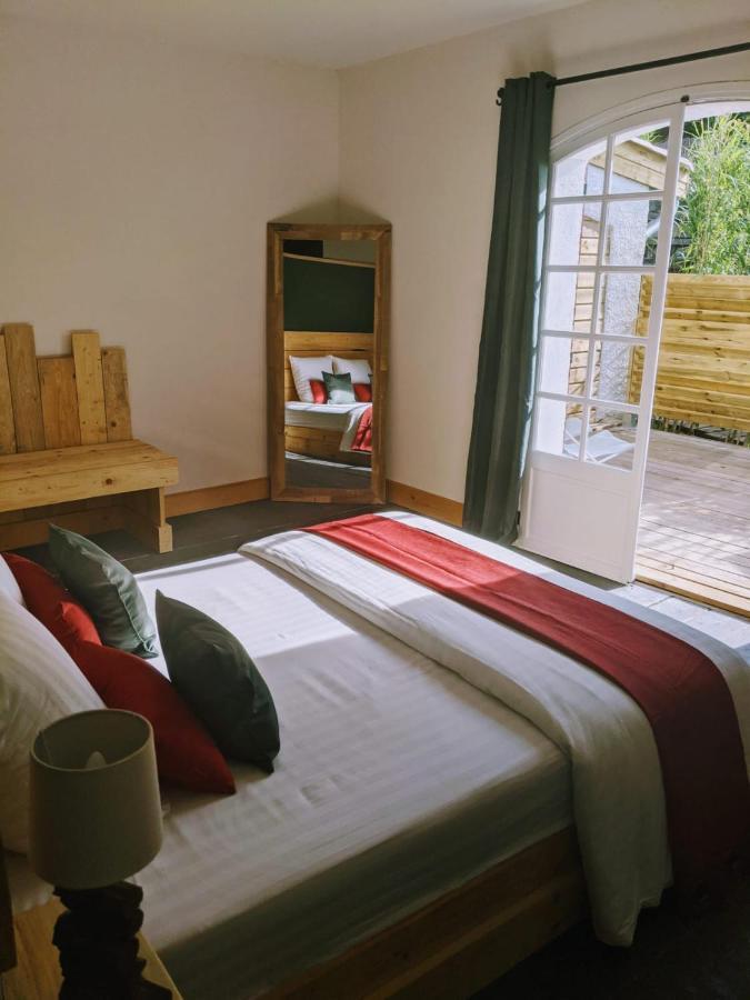 La Tour D'Ugo Hotel Cavanac Buitenkant foto